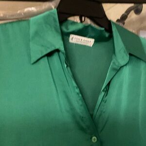 Jon & Anna Vibrant Green Top